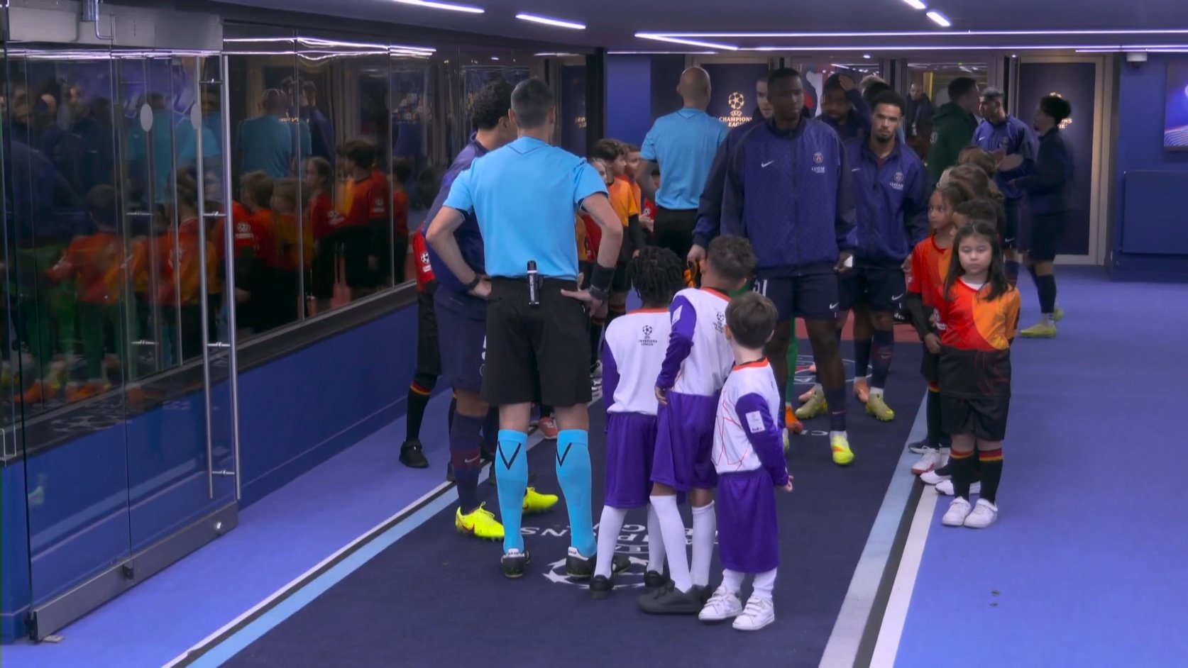 【90分钟足球网 www.90oo.com】2025-11-05 欧冠 巴黎圣日耳曼VS拜仁 1080 独家技术版 .jpg