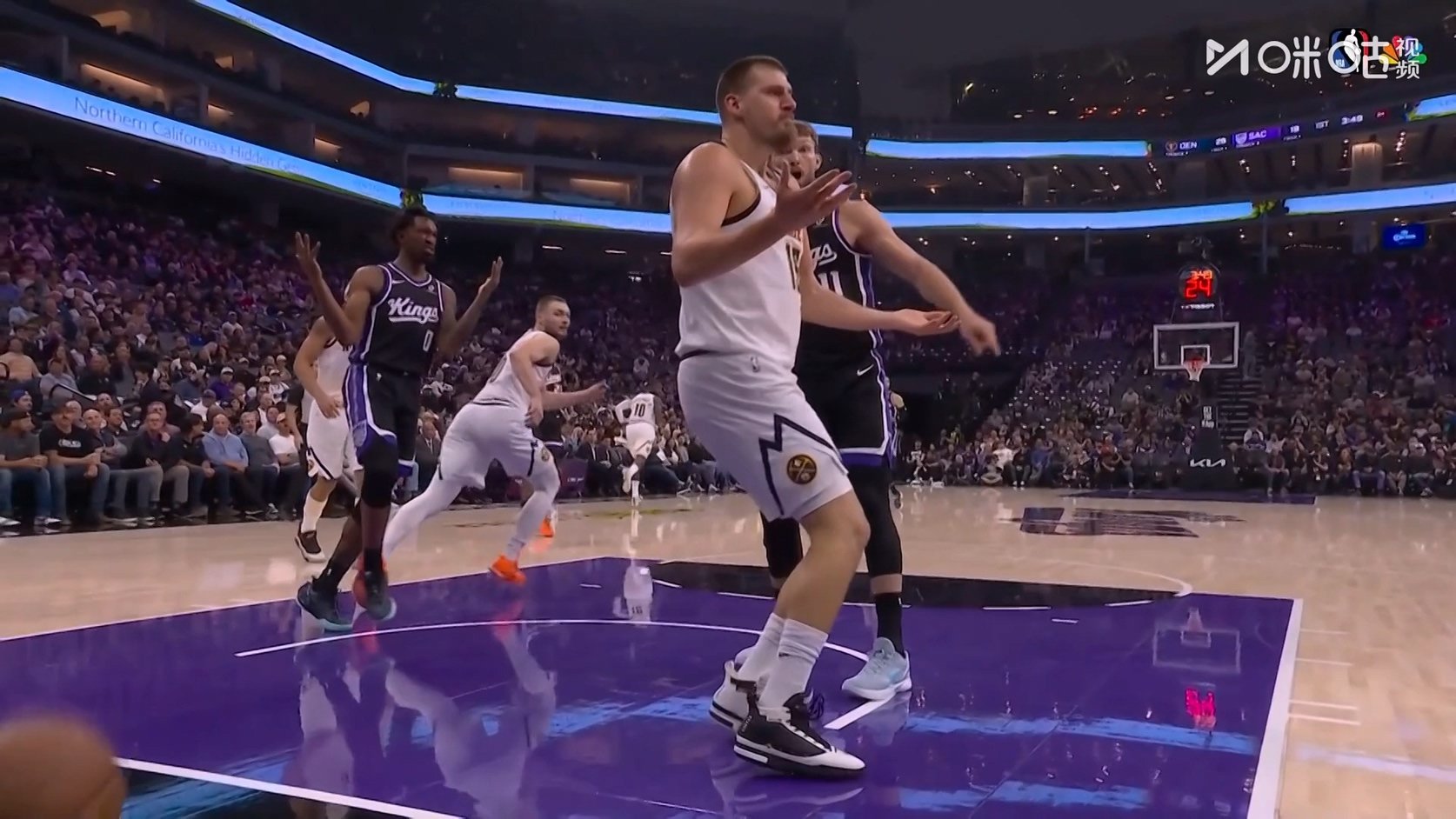 【90分钟足球网 www.90oo.com】2025-11-12 NBA 掘金vs国王 1080 migu hdtv.ts_2025111.jpg