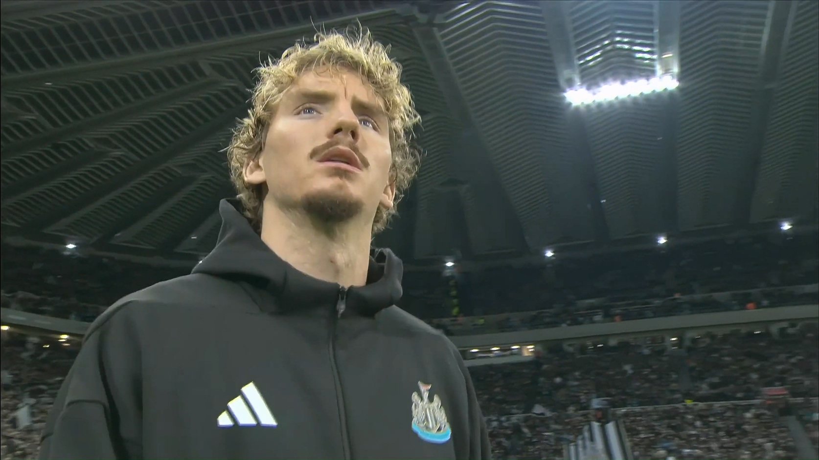 【90分钟足球网 www.90oo.com】2025-11-23 英超 纽卡斯尔vs曼城 4K 2160P 国语 MIGU H.jpg