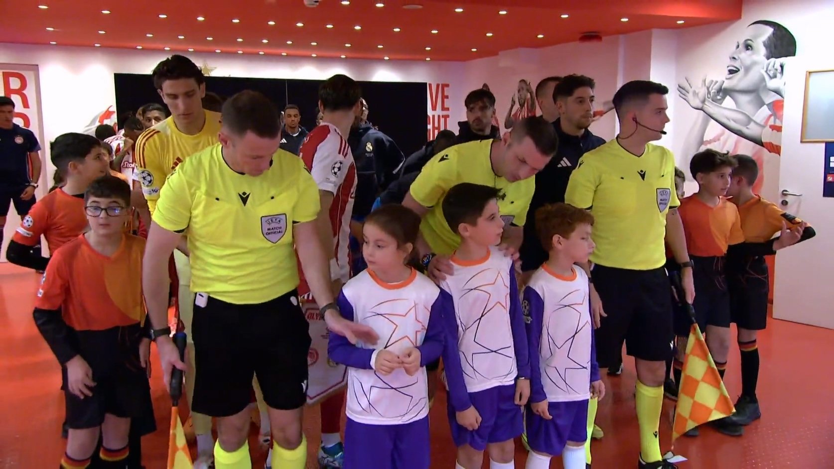 【90分钟足球网 www.90oo.com】2025-11-27 欧冠 奥林匹亚科斯VS皇马 1080 独家技术版 .jpg