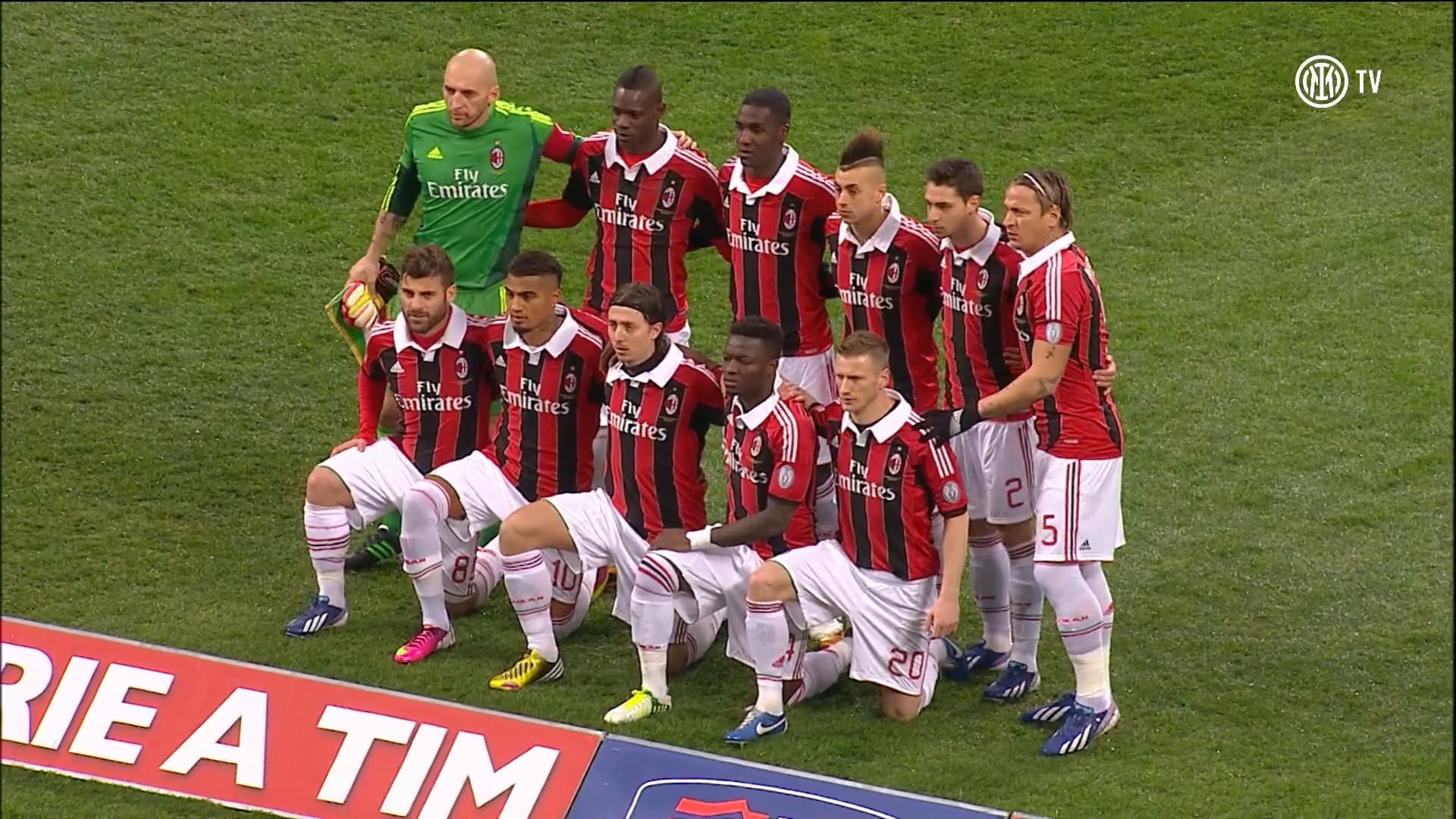 2012-13 Serie A MD26 Internazionale 1-1 AC Milan (24.2.2013) 1080p50fps ITA.ts_2.jpg