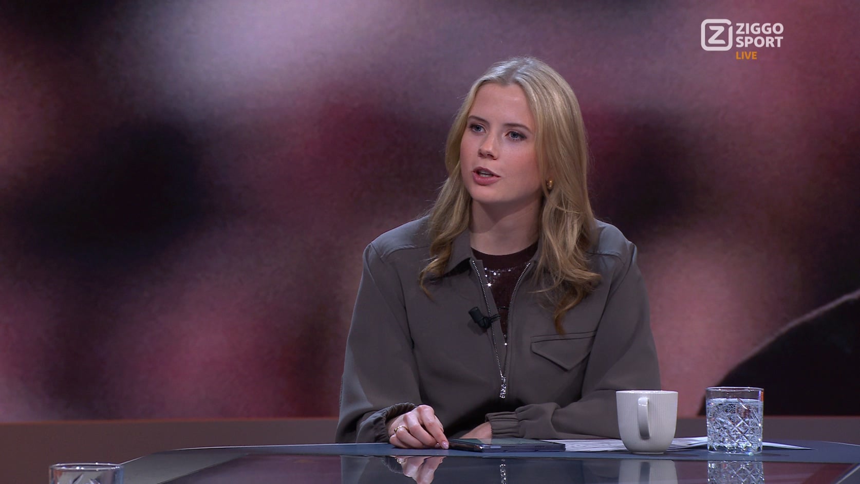 【90分钟足球网 www.90oo.com】2025-12-03 西甲 巴萨VS马竞 4K 2160P ZIGGO HDTV.ts_2.jpg