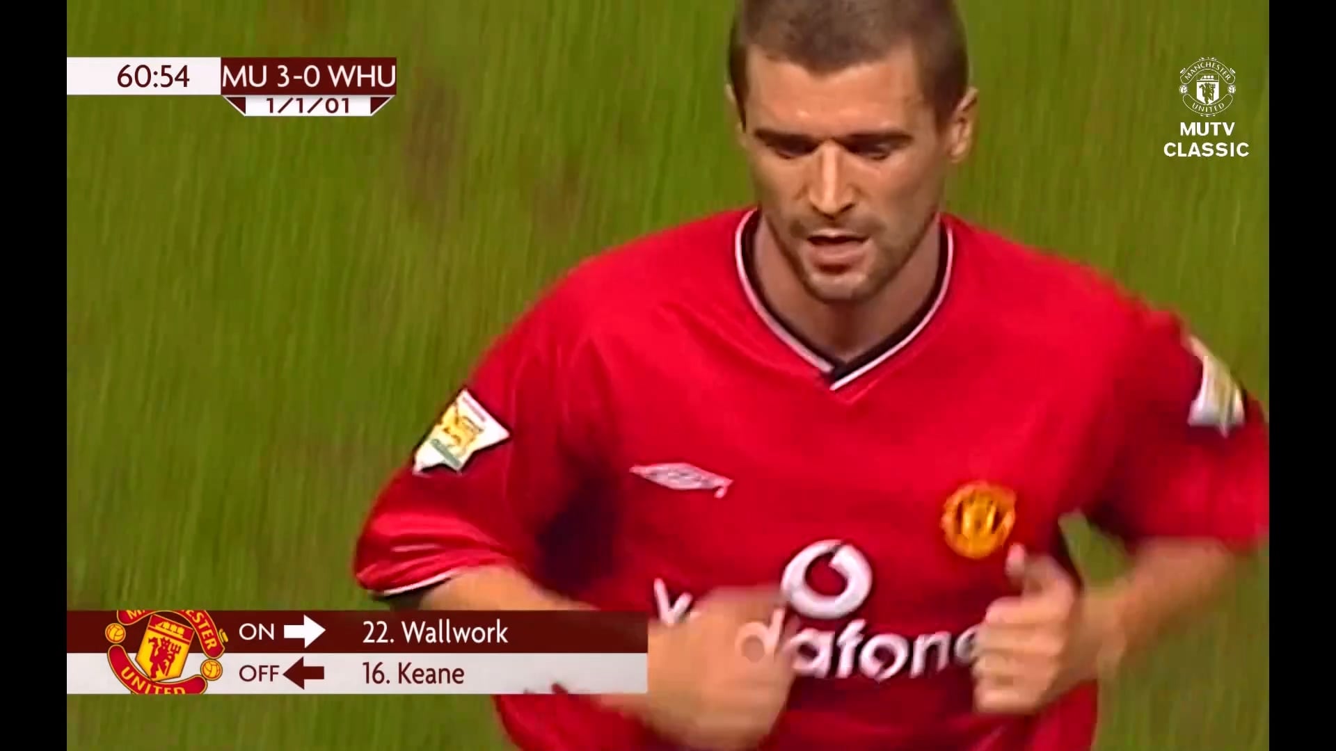 2000-01 EPL MD22 Manchester United 3-1 West Ham United (1.1.2001) 480p59.94fps E.jpg