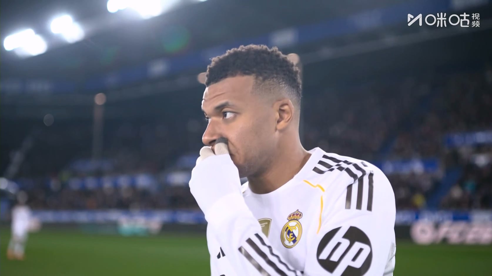 【90分钟足球网www.90oo.com】2025-12-15 西甲 阿拉维斯vs皇马 1080 migu hdtv.ts_202.jpg