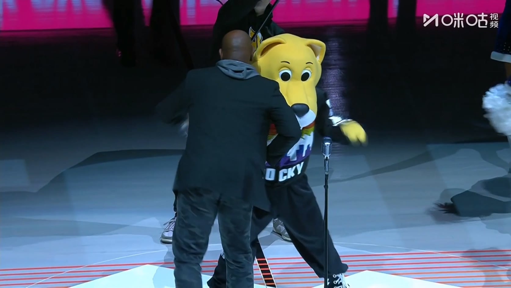 【90分钟足球网 www.90oo.com】2025-12-21 NBA 火箭VS掘金 1080 migu hdtv.ts_2025122.jpg