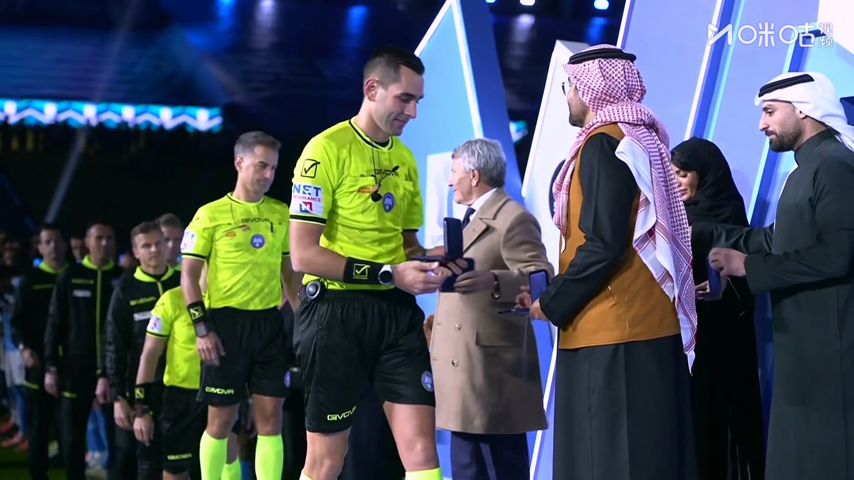 【90分钟足球网www.90oo.com】2025-12-23 意超杯 那不勒斯vs博洛尼亚 1080 migu hdtv..jpg