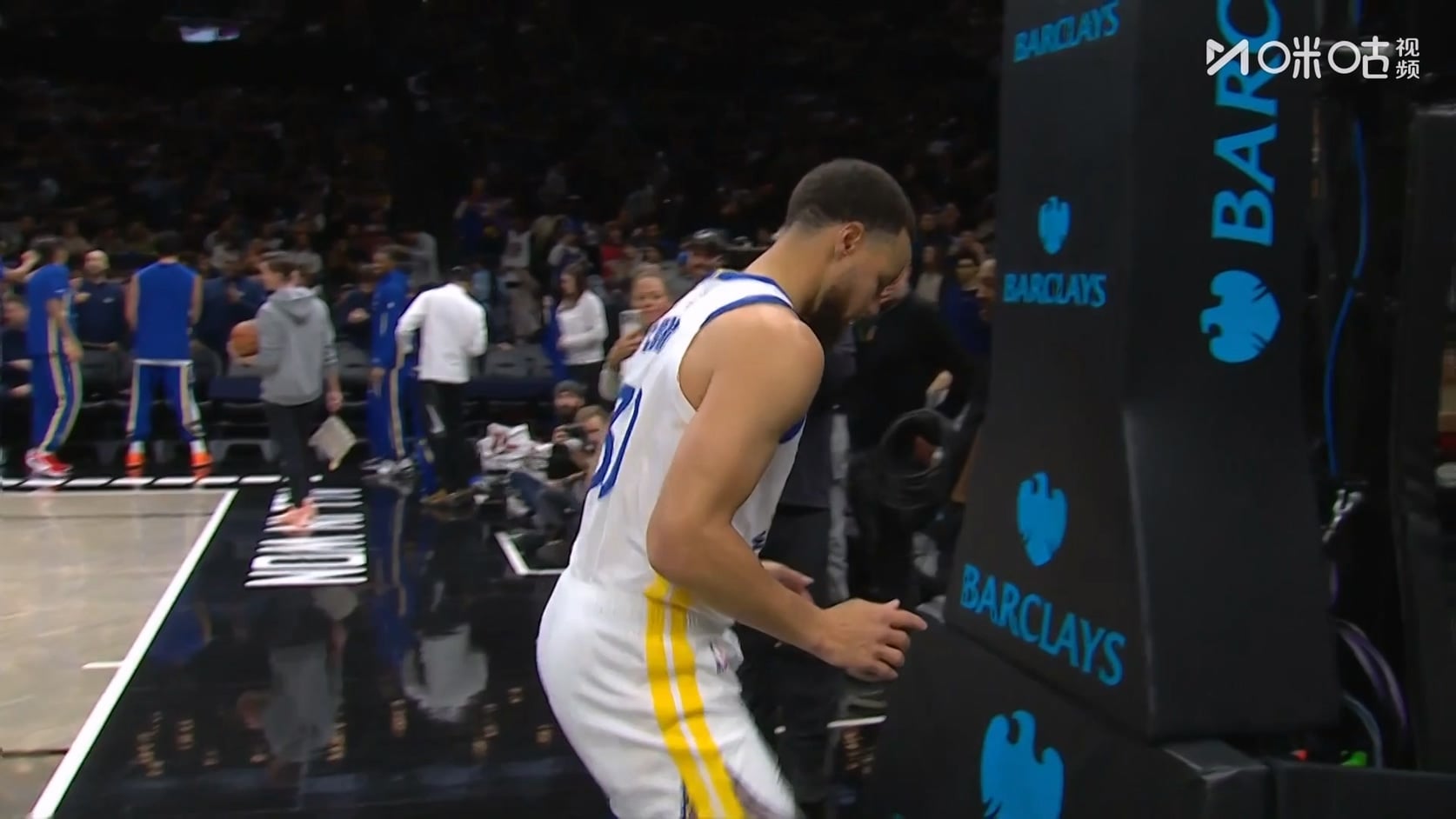 【90分钟足球网 www.90oo.com】2025-12-30 NBA 勇士VS篮网 1080 migu hdtv.ts_2025123.jpg